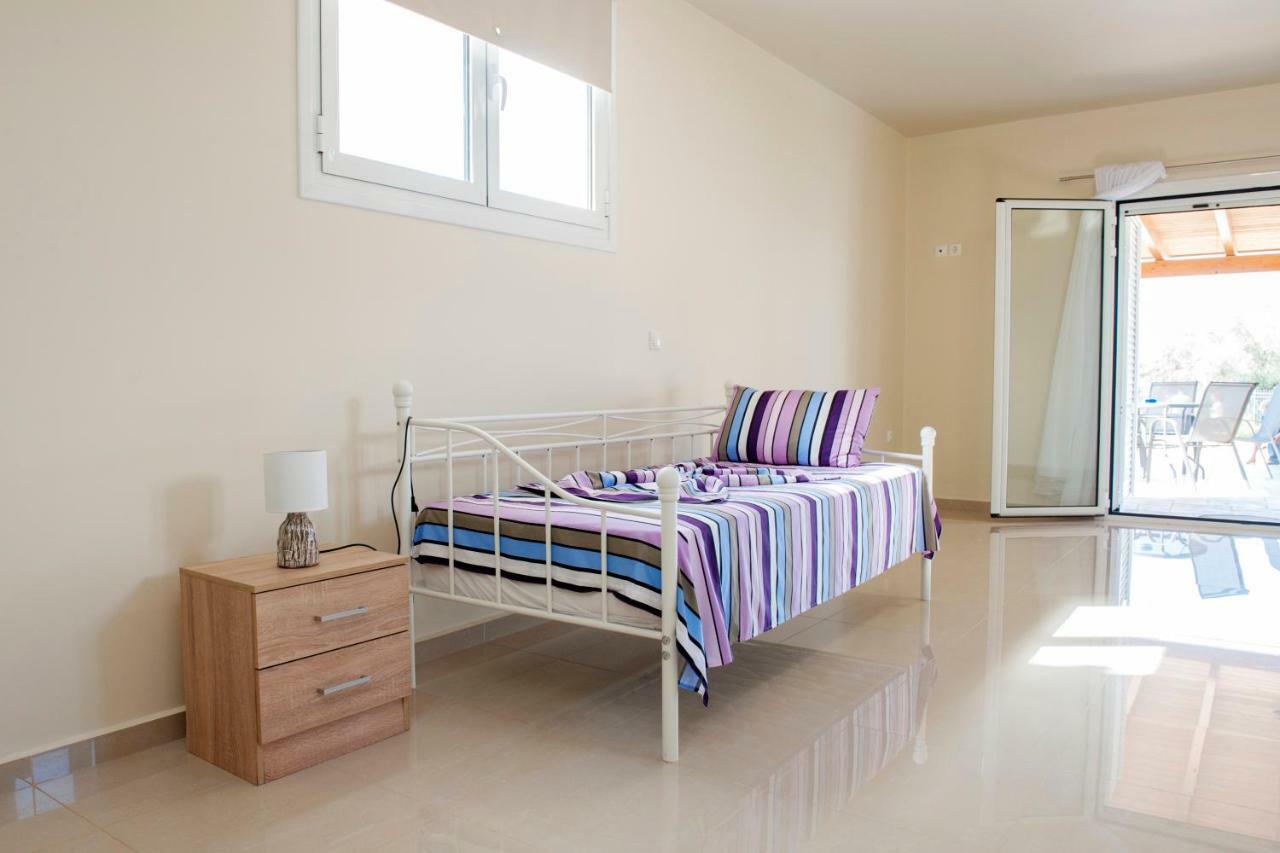 Villa Hermes Porto Heli Bagian luar foto